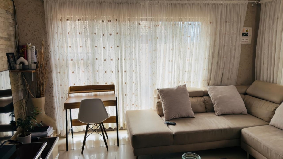 4 Bedroom Property for Sale in Rabie Ridge Gauteng