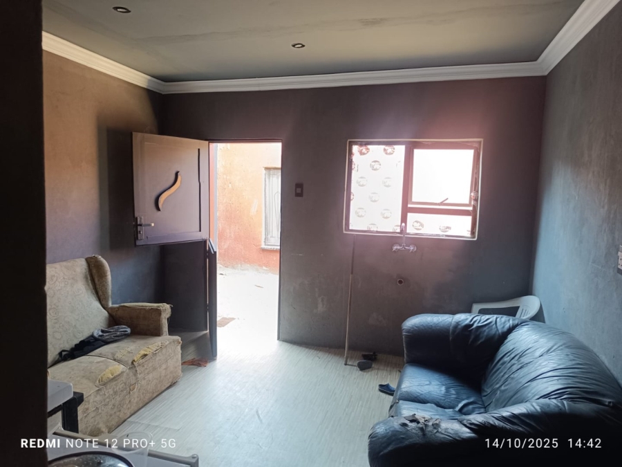  Bedroom Property for Sale in Boitumelo Gauteng