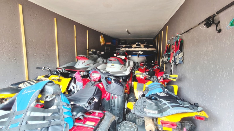 3 Bedroom Property for Sale in Vaal Marina Gauteng