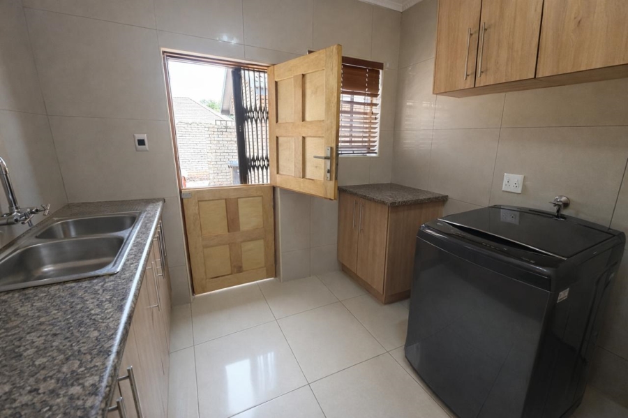 3 Bedroom Property for Sale in Vanderbijlpark Sw 2 Gauteng