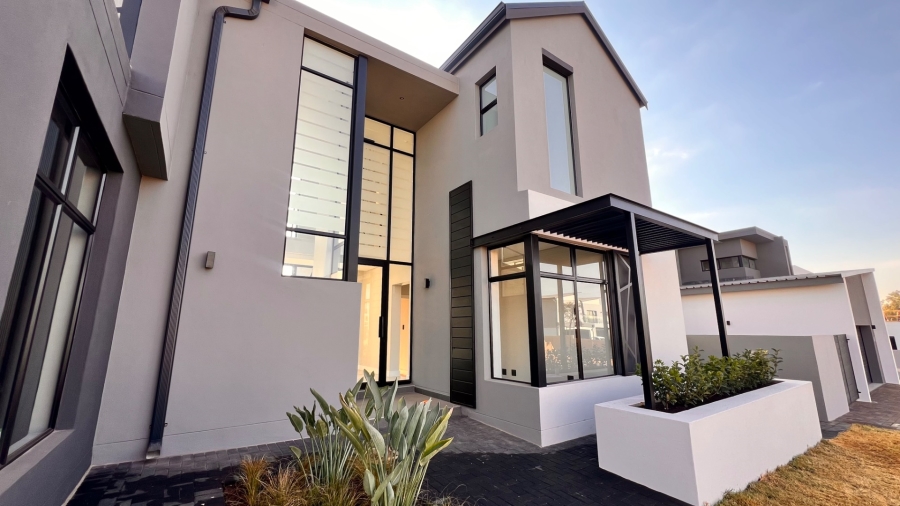 4 Bedroom Property for Sale in Fountainbrook Estate Gauteng