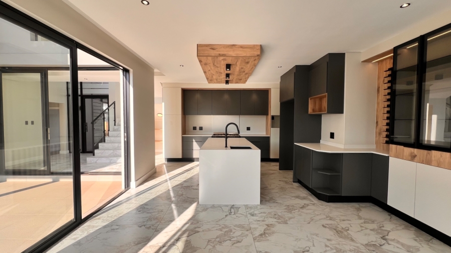 4 Bedroom Property for Sale in Fountainbrook Estate Gauteng