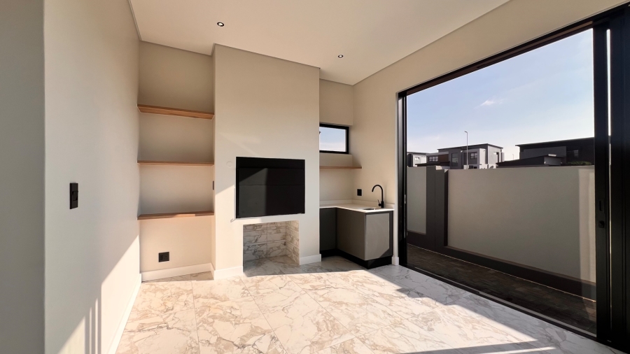 4 Bedroom Property for Sale in Fountainbrook Estate Gauteng