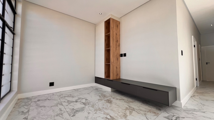 4 Bedroom Property for Sale in Fountainbrook Estate Gauteng