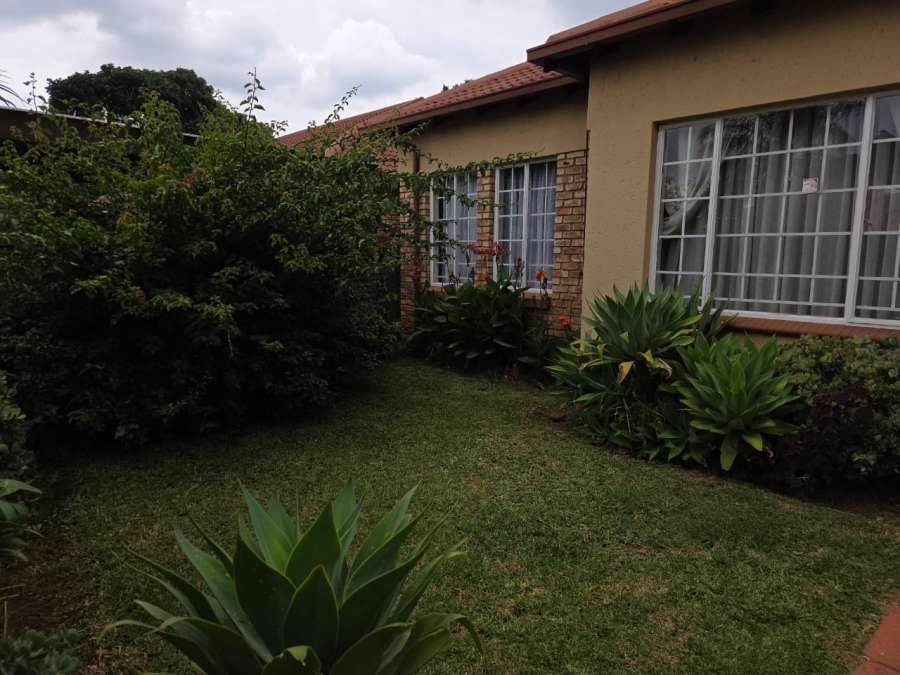 2 Bedroom Property for Sale in Montana Park Gauteng