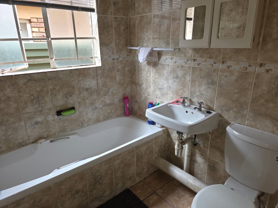 2 Bedroom Property for Sale in Montana Park Gauteng