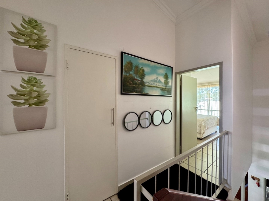 2 Bedroom Property for Sale in Lyttelton Manor Gauteng