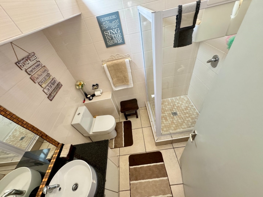 2 Bedroom Property for Sale in Lyttelton Manor Gauteng