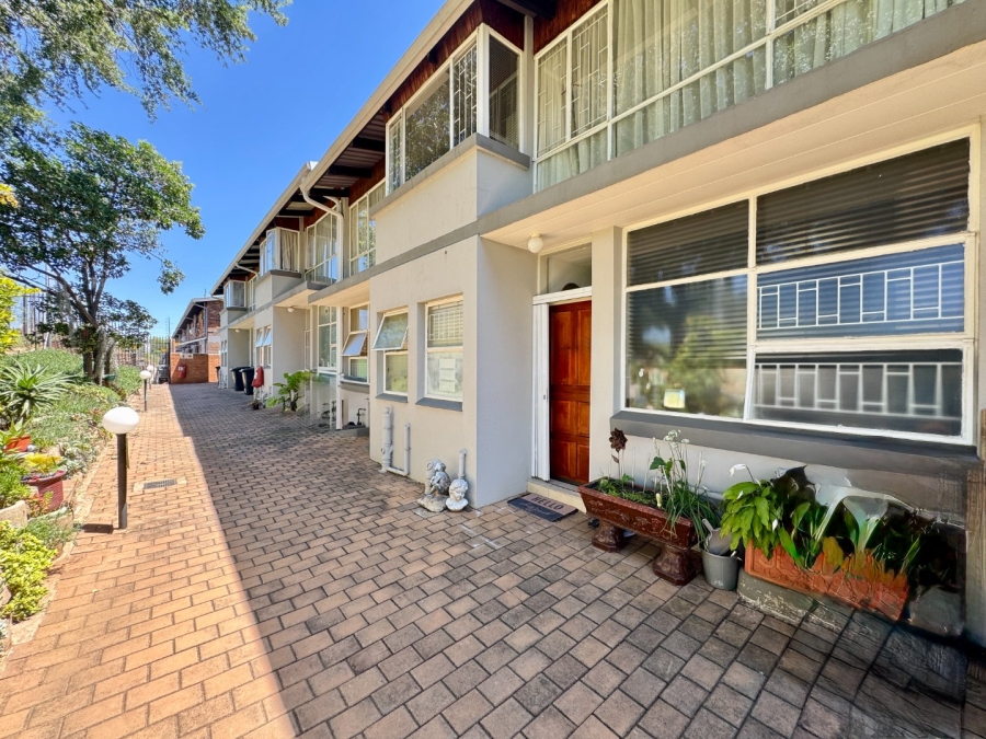 2 Bedroom Property for Sale in Lyttelton Manor Gauteng