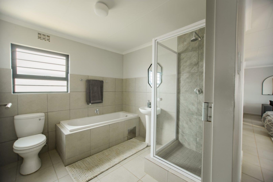  Bedroom Property for Sale in Sky City Gauteng