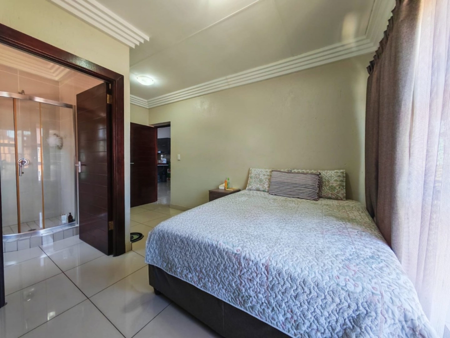 3 Bedroom Property for Sale in Eveleigh Gauteng