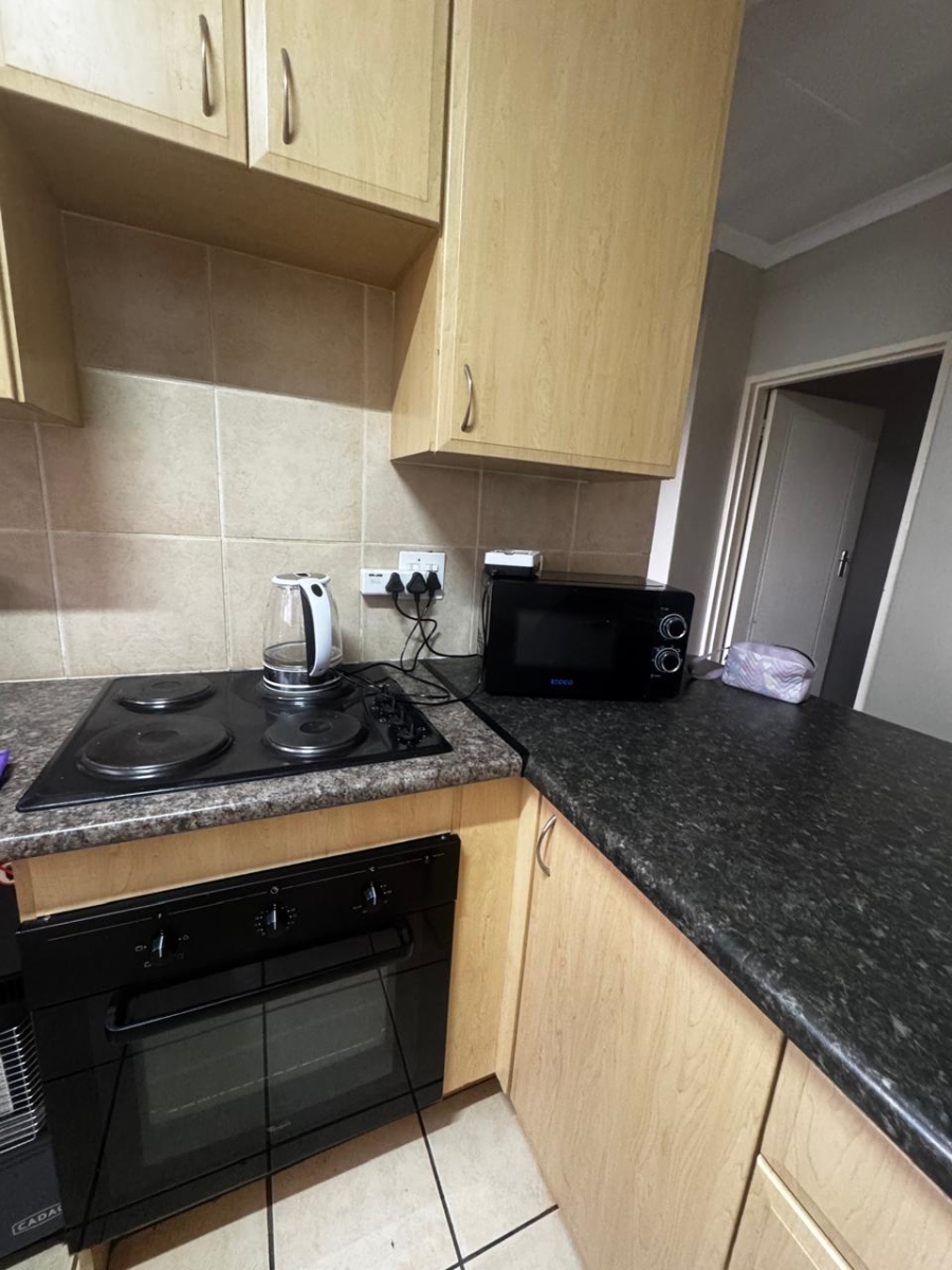 2 Bedroom Property for Sale in Glen Lauriston Gauteng