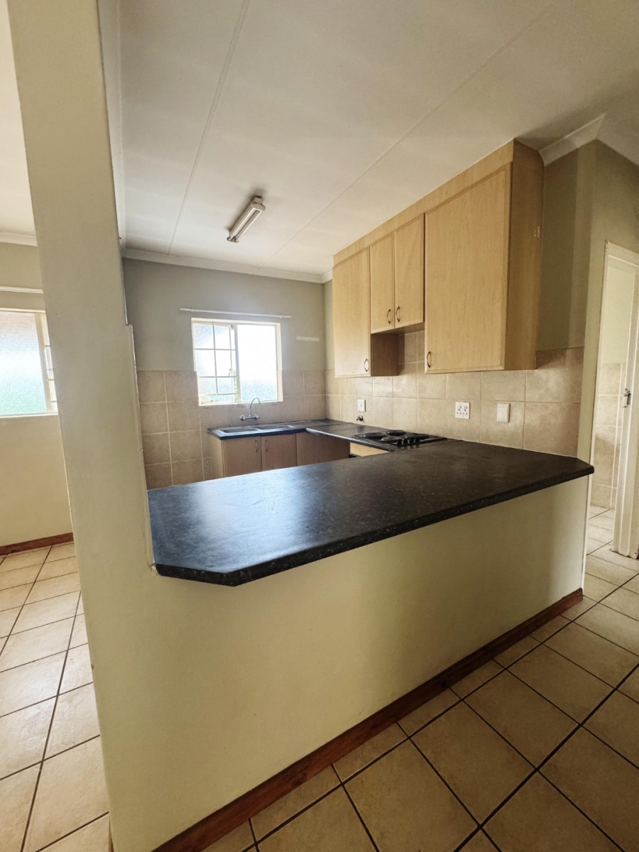 2 Bedroom Property for Sale in Glen Lauriston Gauteng