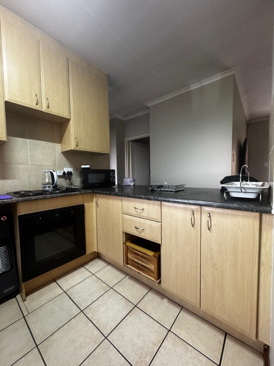 2 Bedroom Property for Sale in Glen Lauriston Gauteng