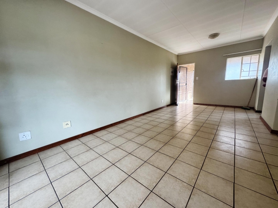 2 Bedroom Property for Sale in Glen Lauriston Gauteng