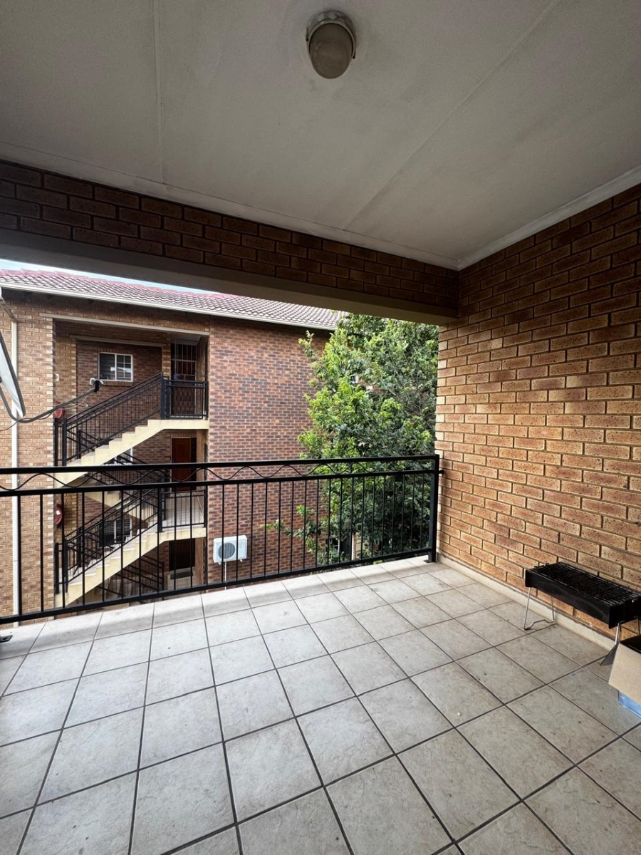 2 Bedroom Property for Sale in Glen Lauriston Gauteng