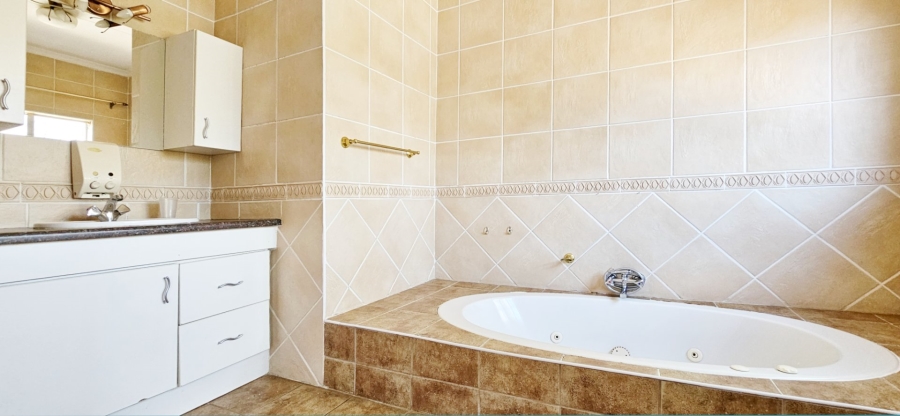 3 Bedroom Property for Sale in Vanderbijlpark CE Gauteng