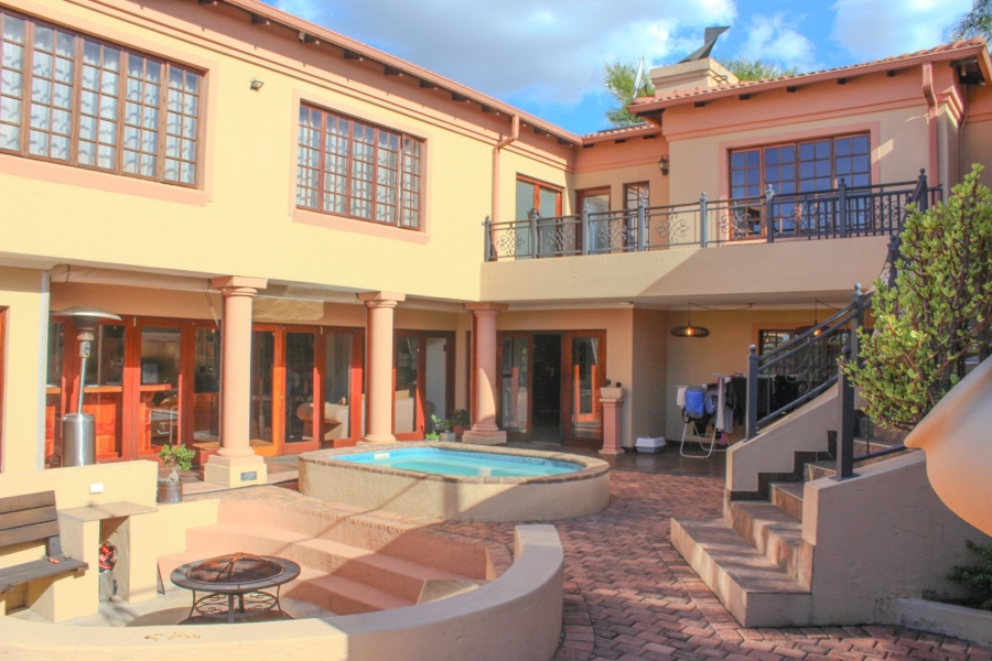6 Bedroom Property for Sale in Irene Farm Villages Gauteng