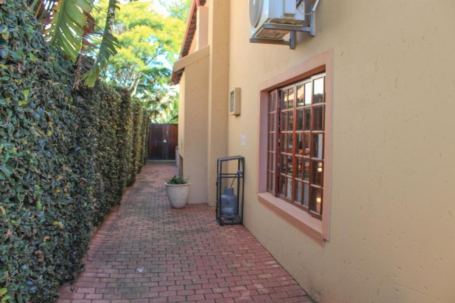6 Bedroom Property for Sale in Irene Farm Villages Gauteng