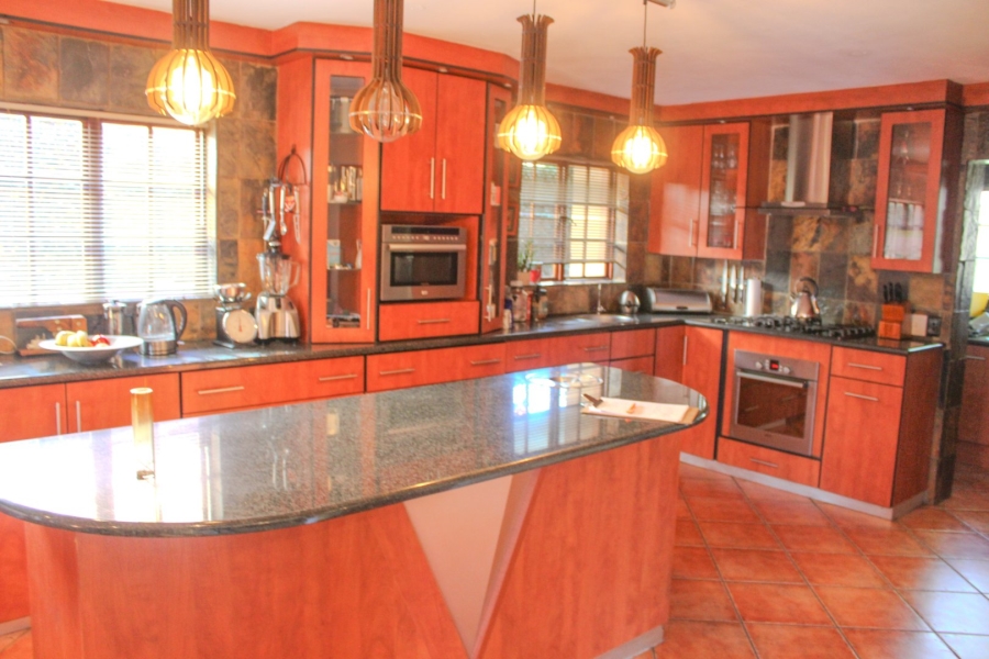 6 Bedroom Property for Sale in Irene Farm Villages Gauteng