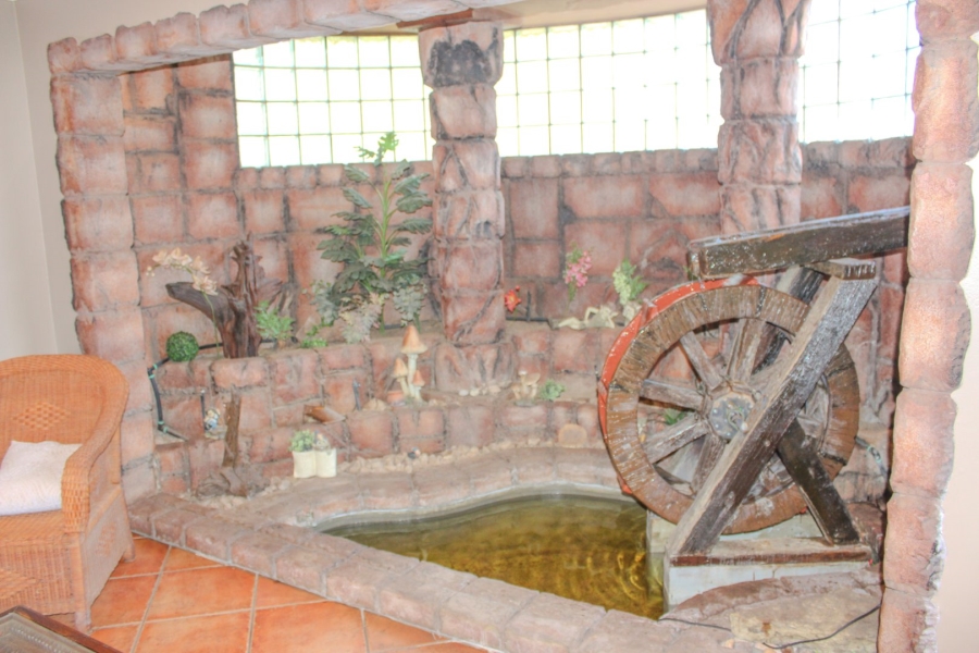 6 Bedroom Property for Sale in Irene Farm Villages Gauteng