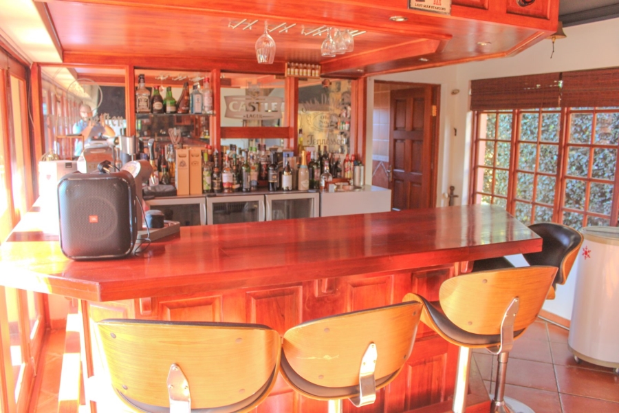 6 Bedroom Property for Sale in Irene Farm Villages Gauteng