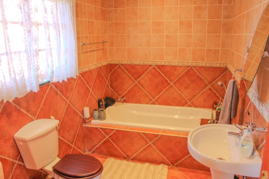 6 Bedroom Property for Sale in Irene Farm Villages Gauteng