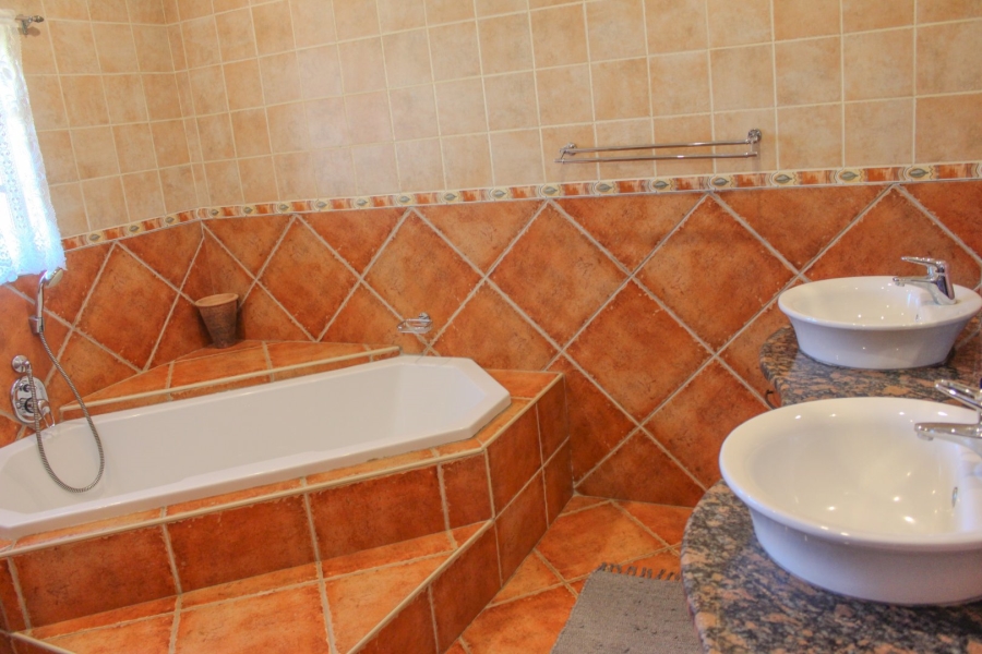 6 Bedroom Property for Sale in Irene Farm Villages Gauteng