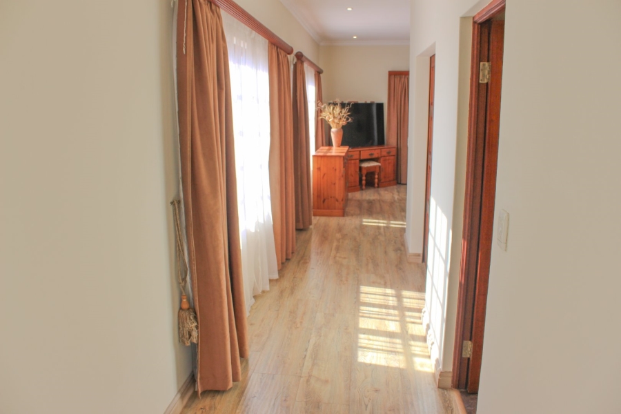 6 Bedroom Property for Sale in Irene Farm Villages Gauteng