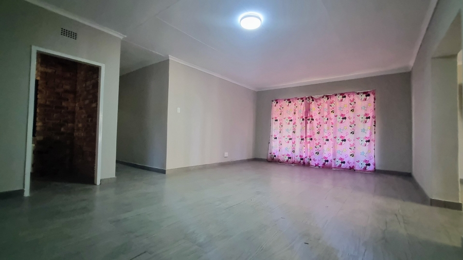 3 Bedroom Property for Sale in Sonland Park Gauteng