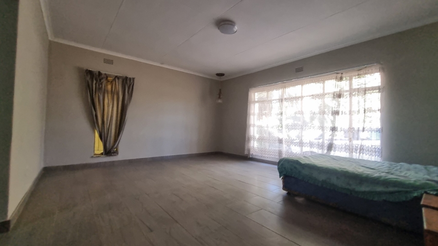 3 Bedroom Property for Sale in Sonland Park Gauteng