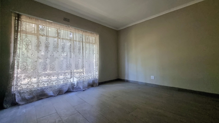 3 Bedroom Property for Sale in Sonland Park Gauteng