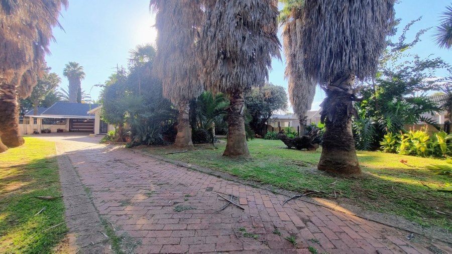 3 Bedroom Property for Sale in Sonland Park Gauteng