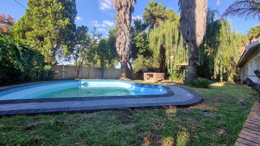 3 Bedroom Property for Sale in Sonland Park Gauteng