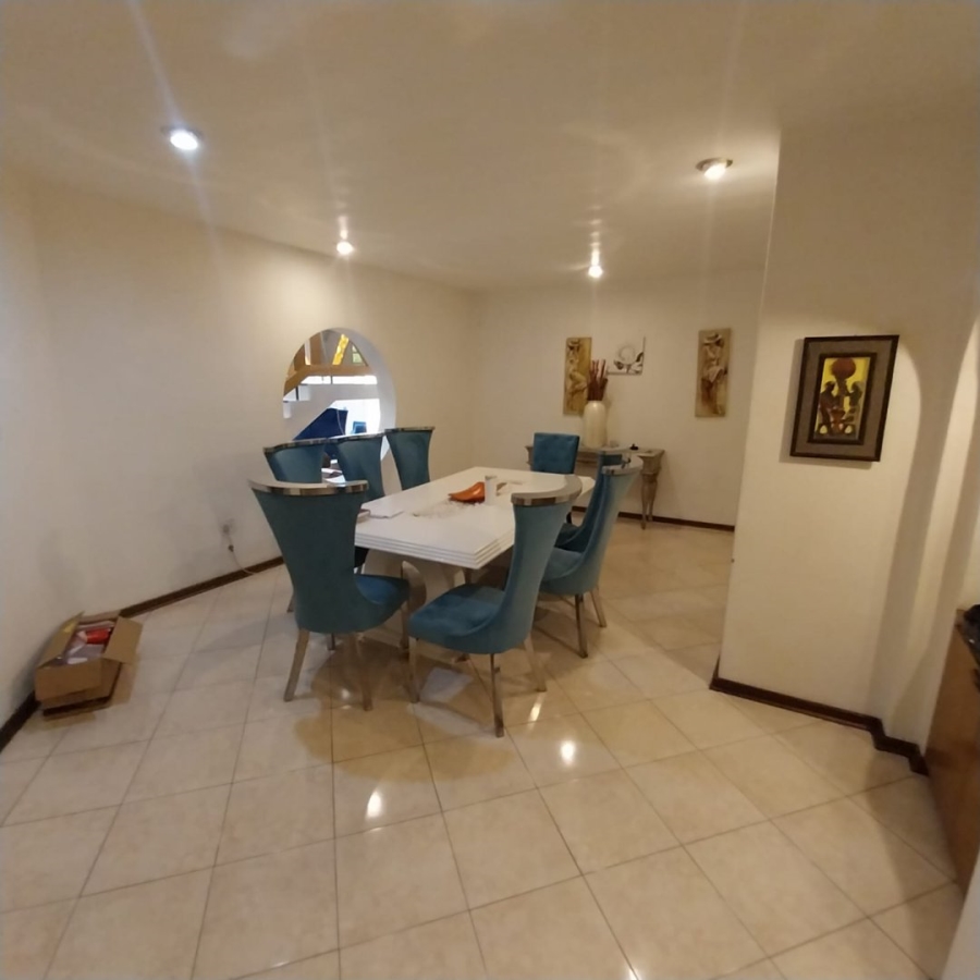 5 Bedroom Property for Sale in Sunward Park Gauteng