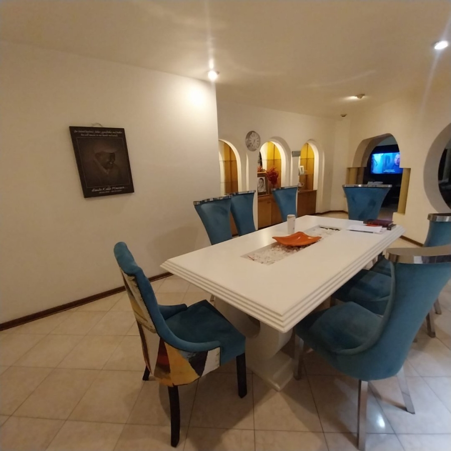 5 Bedroom Property for Sale in Sunward Park Gauteng