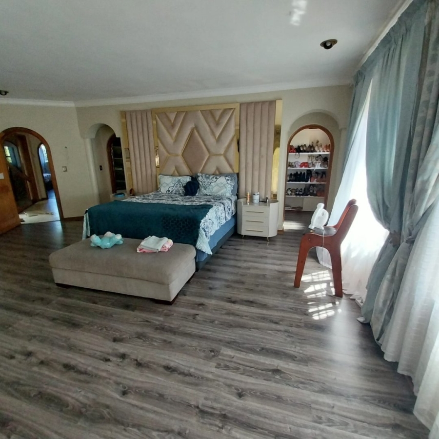5 Bedroom Property for Sale in Sunward Park Gauteng