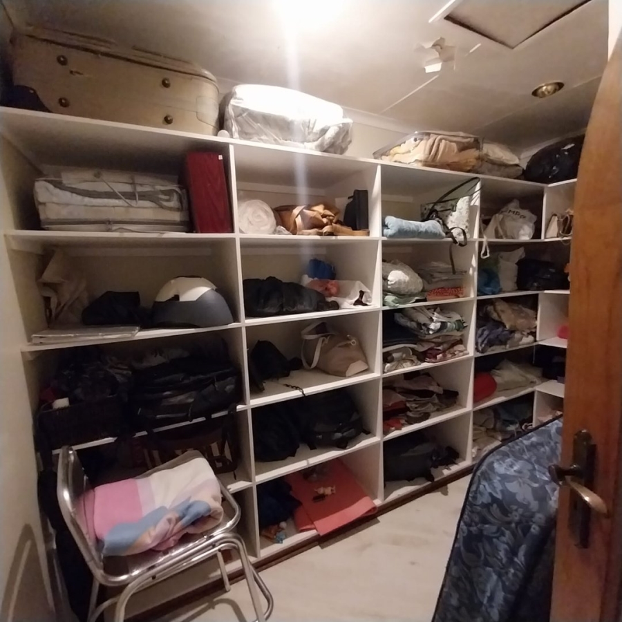 5 Bedroom Property for Sale in Sunward Park Gauteng