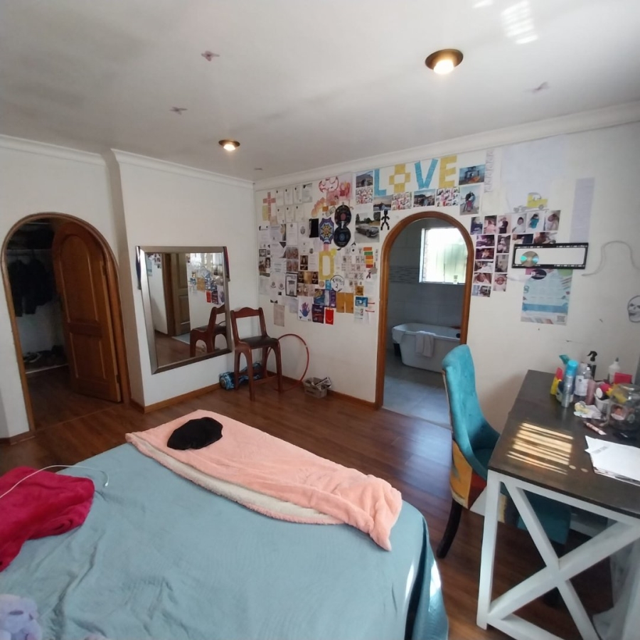 5 Bedroom Property for Sale in Sunward Park Gauteng