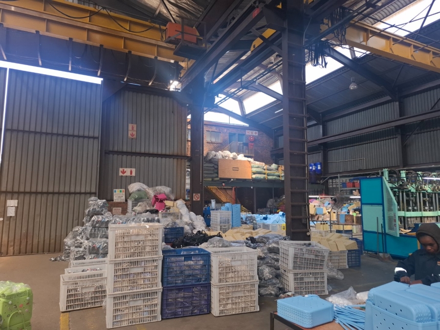 Commercial Property for Sale in Chloorkop Gauteng