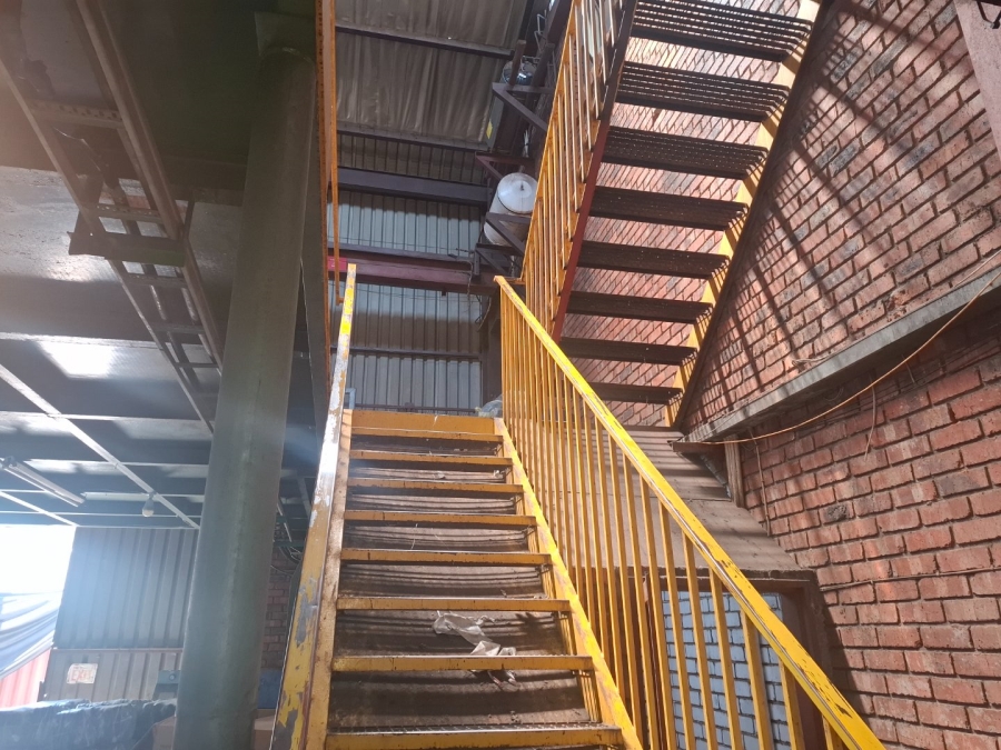 Commercial Property for Sale in Chloorkop Gauteng