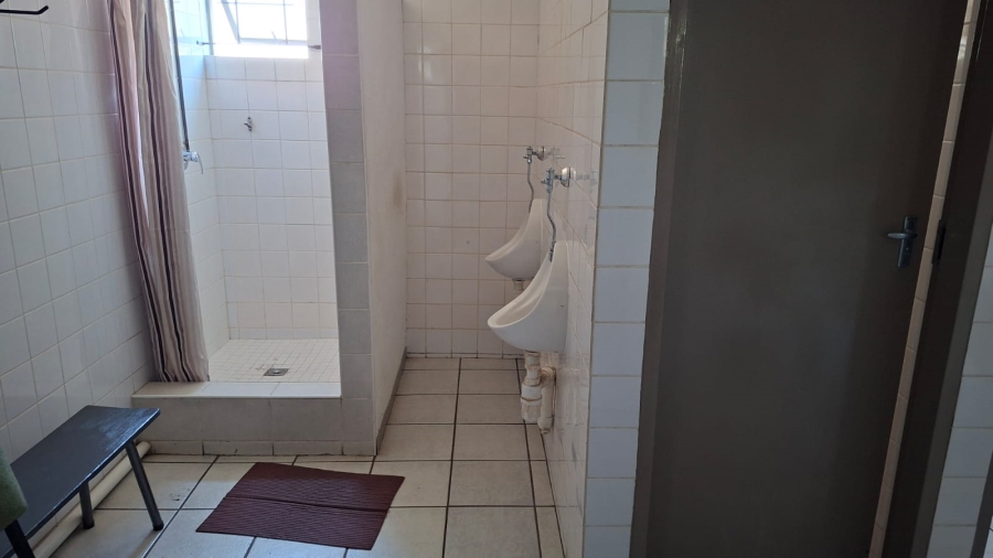 To Let commercial Property for Rent in Garsfontein Gauteng