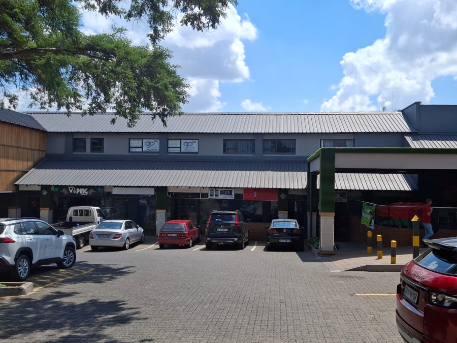 To Let commercial Property for Rent in Garsfontein Gauteng