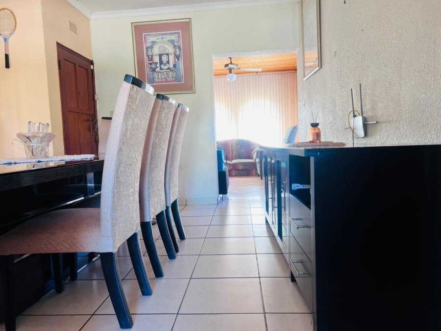 5 Bedroom Property for Sale in Naturena Gauteng