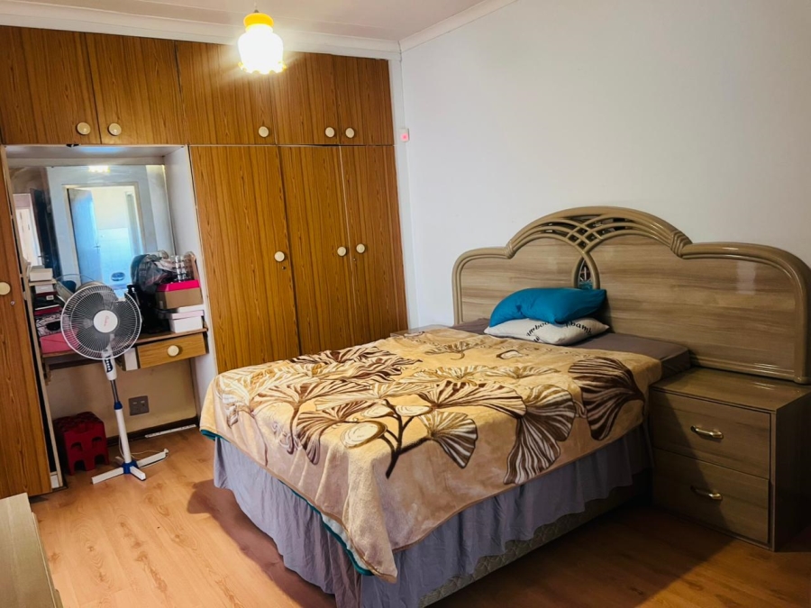 5 Bedroom Property for Sale in Naturena Gauteng