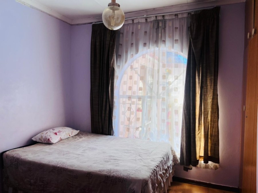 5 Bedroom Property for Sale in Naturena Gauteng