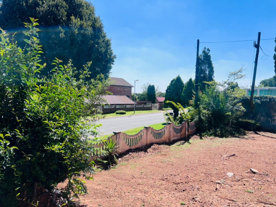 5 Bedroom Property for Sale in Naturena Gauteng