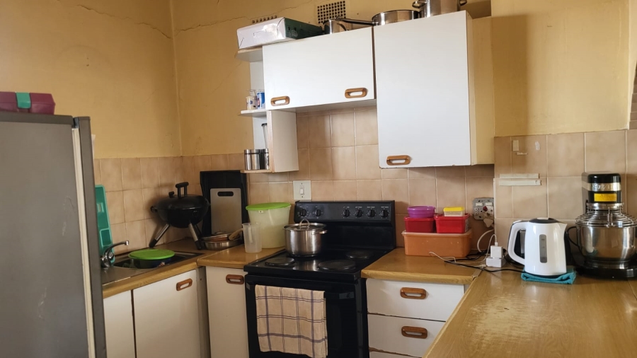 1 Bedroom Property for Sale in Kenilworth Gauteng