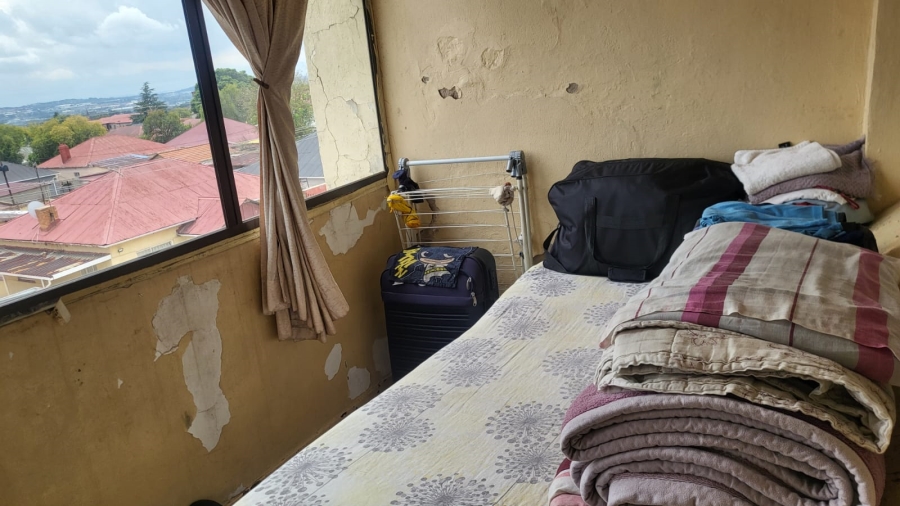 1 Bedroom Property for Sale in Kenilworth Gauteng