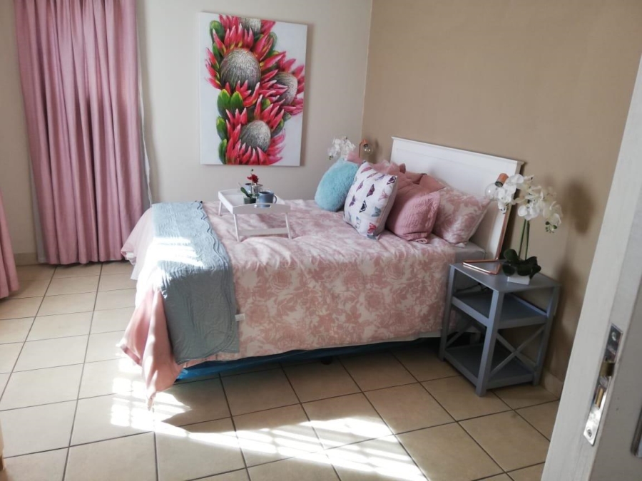 3 Bedroom Property for Sale in Sky City Gauteng